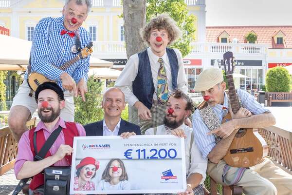 10 Jahre McArthur Glen Kooperation zugunsten ROTE NASEN
