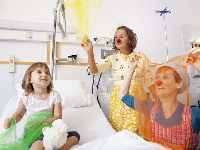Clowns im Spital auf der Kinderstation