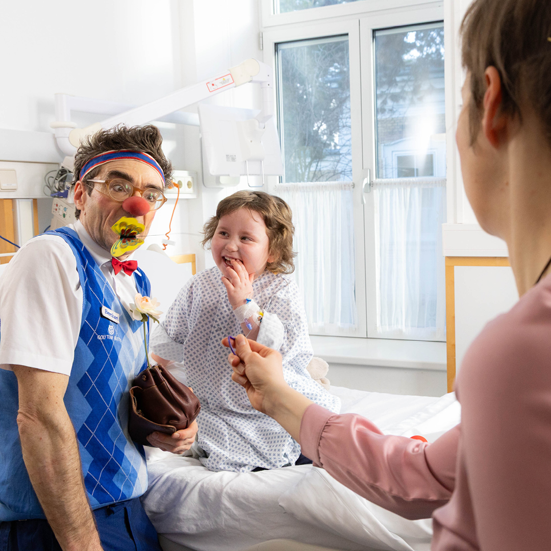 Clown Bernhart, Clownin Huberta und Cosima